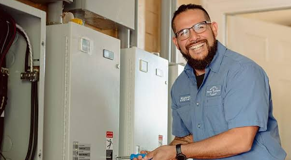 Commercial Electrician Contractor in Mansfield TX