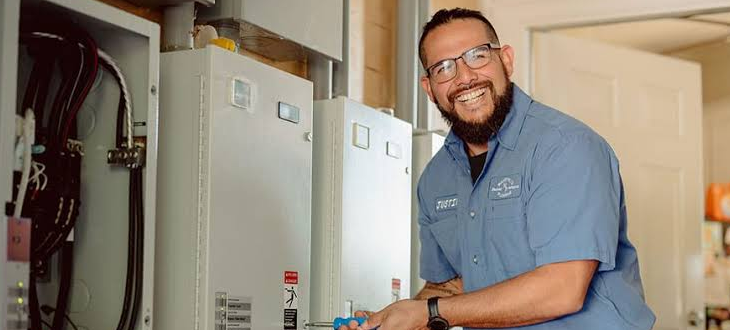 Commercial Electrician Contractor in Mansfield TX