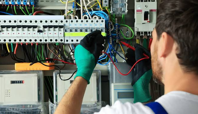 Licensed Electrician in Fort Worth, TX for Safe Homes